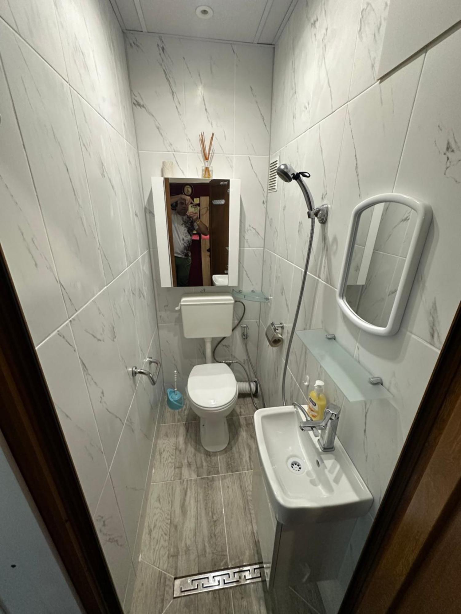 Apartament малък апартамент. Sleep And Fly. *